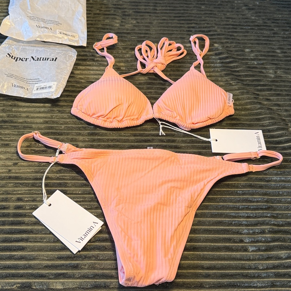 NWT Vitamin A Pink Coral Bikini Top and Bottoms Size Large - Picture 9 of 10